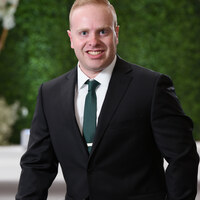 Robert profile image