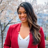 Monique profile image