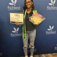 Cha’Zyre profile image