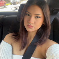 Angela profile image