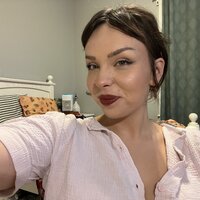 Ella profile image