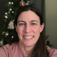 Suzann profile image