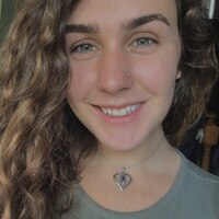 Gloria profile image