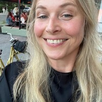 Christina profile image