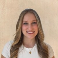 Elizabeth profile image