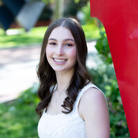 Madelyn profile image