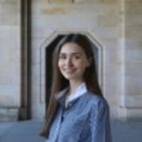 Lucia profile image