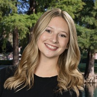 Ella profile image