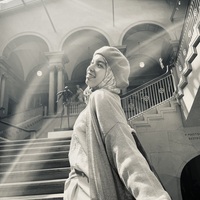 Zineb profile image