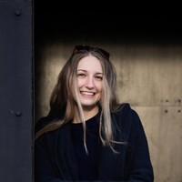 Laura profile image