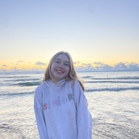Phoebe profile image