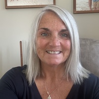 Julie profile image