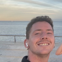 Maxwell profile image