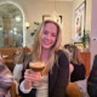 Anna profile image