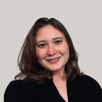 Helen profile image